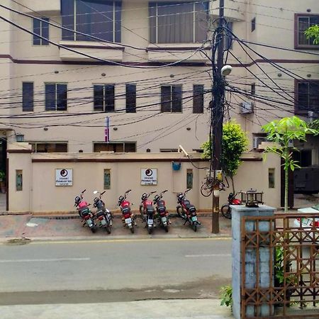 Lokal Rooms X Gulberg Lahore Exterior photo
